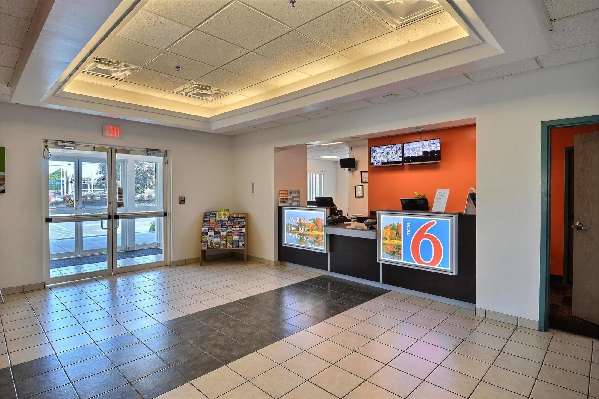 Motel 6-Tewksbury, Ma - Boston מראה חיצוני תמונה