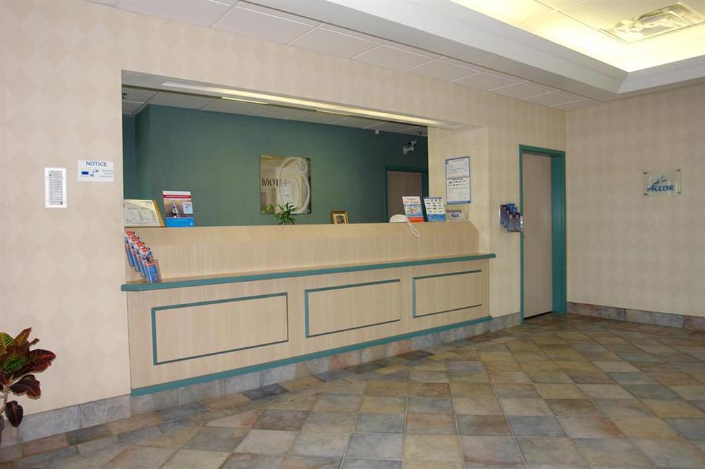 Motel 6-Tewksbury, Ma - Boston מראה פנימי תמונה